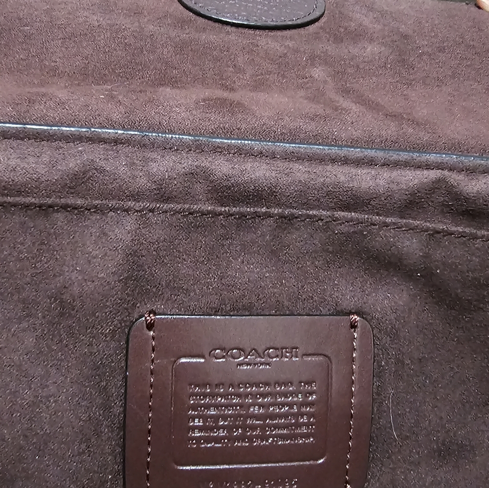 Authentic Coach Handbag, Crossbody - Picture 7 of 10